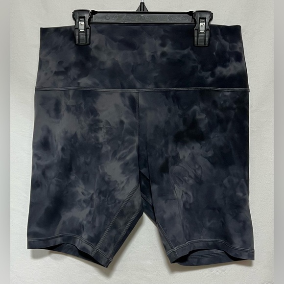 Lululemon Align High-Rise Shorts Activewear Yoga Workout Running Gym Fitness - Picture 4 of 10